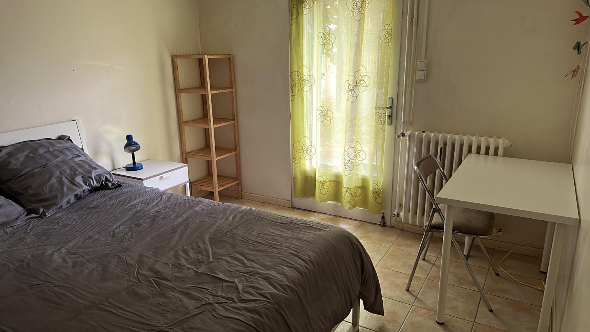 La Libellule 5 2 Sdb 2 Wc Grand Jardin Et Parking Prive *