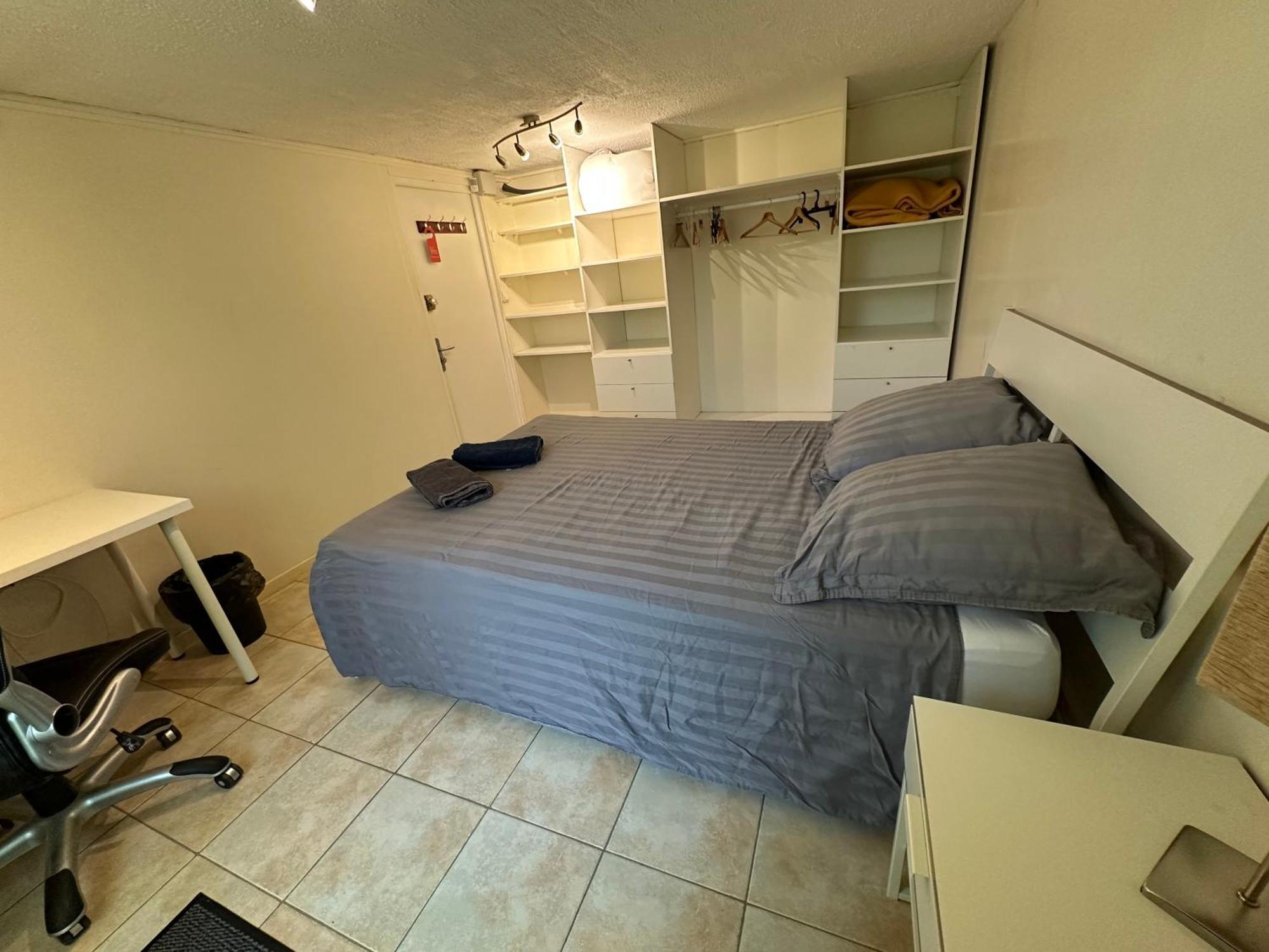 La Libellule 5 2 Sdb 2 Wc Grand Jardin Et Parking Prive Casa de hóspedes *